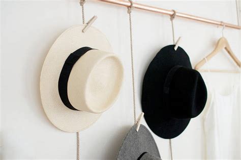 Solutions pour CHAPEAU .